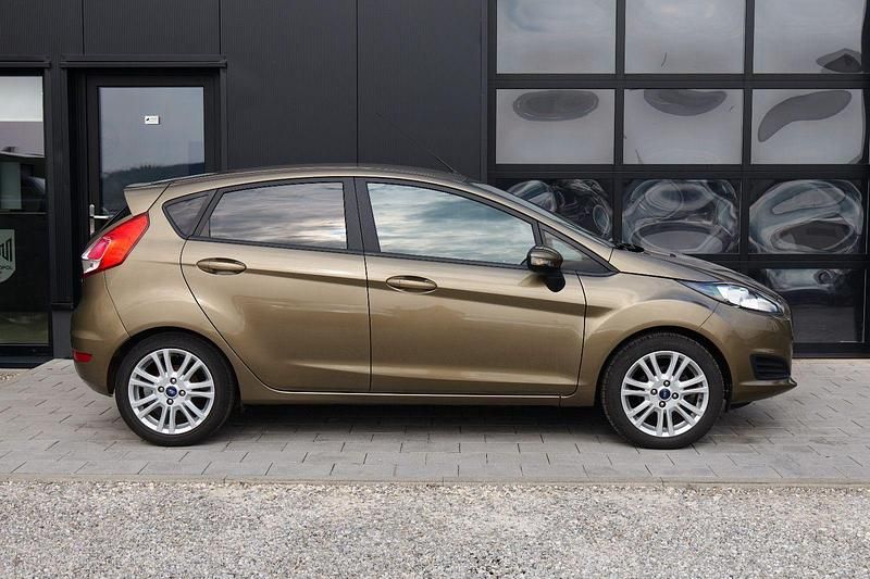 Gebraucht Ford Fiesta SYNC Edition 101 PS (74 kW) 2013 Gold Kleinwagen