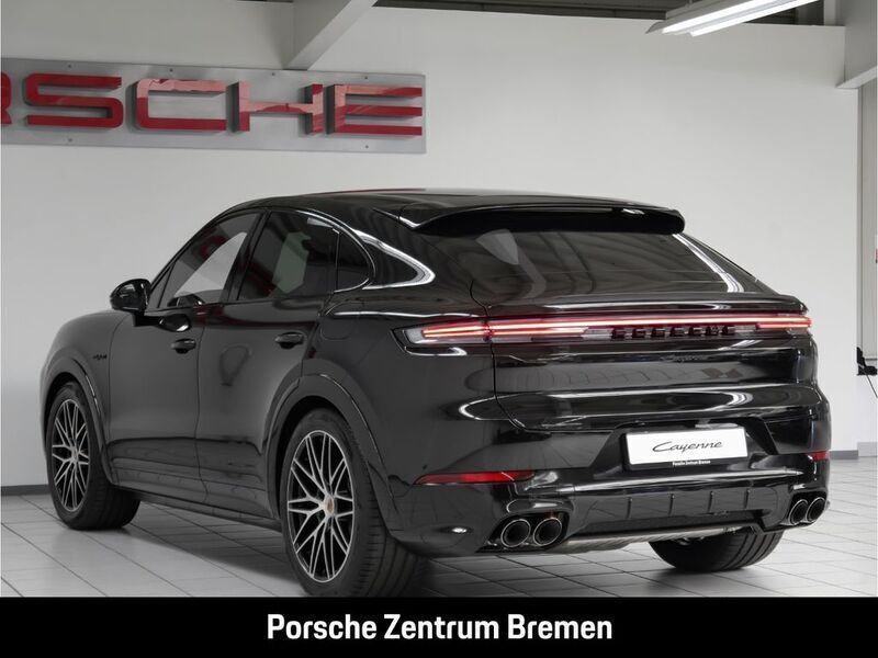 Gebraucht Porsche Cayenne 470 PS (345 kW) 2025 Schwarz SUV