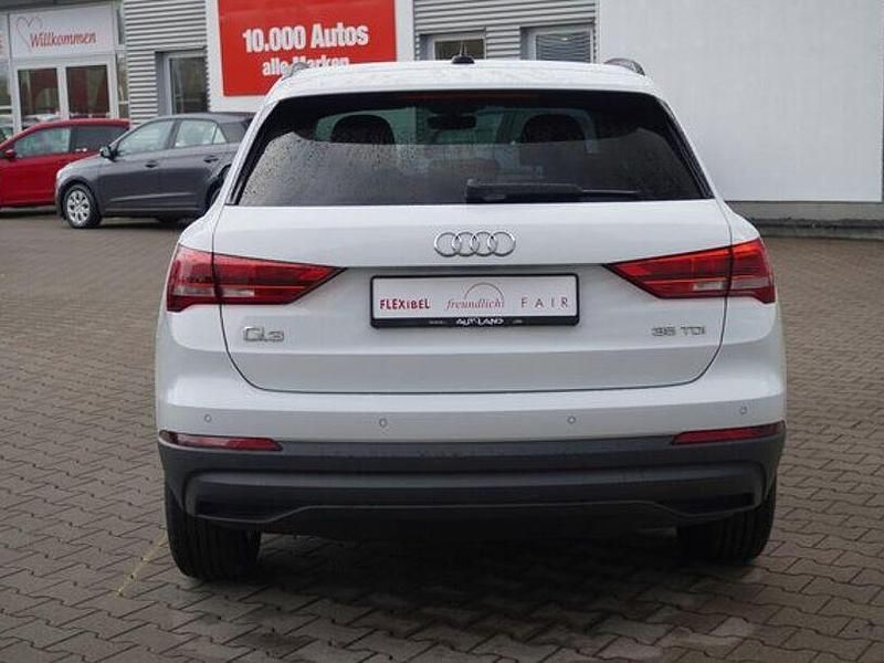 Gebraucht Audi Q3 Ambiente 150 PS (110 kW) 2021 Weiß SUV