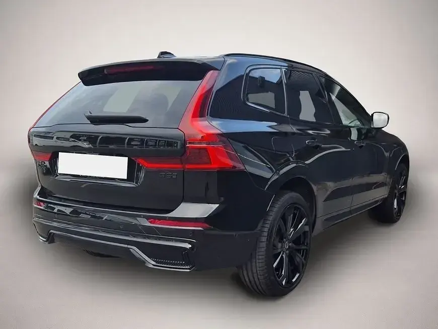 Gebraucht Volvo XC60 Plus 250 PS (183 kW) 2025 Schwarz SUV