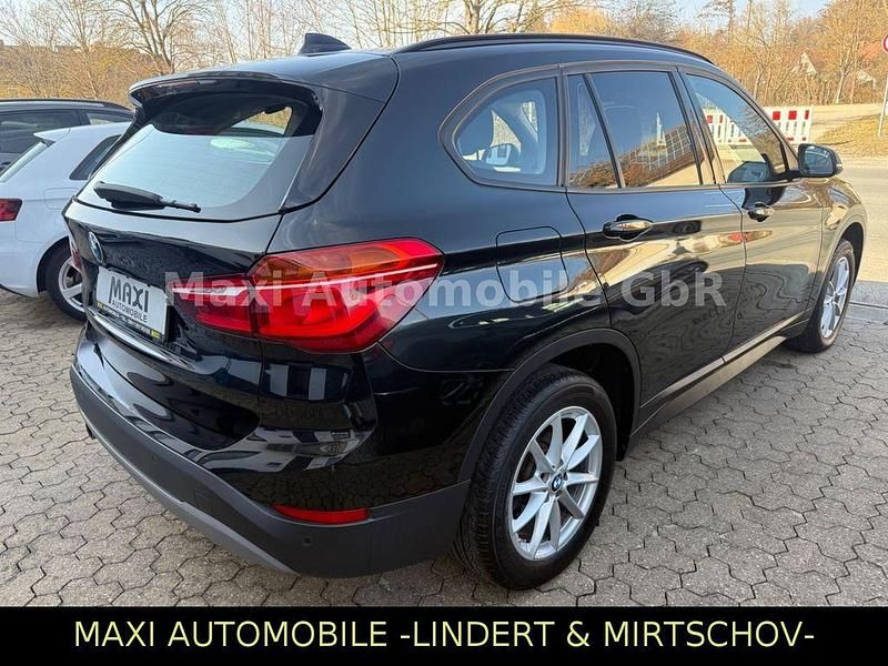 Gebraucht BMW X1 Advantage 150 PS (110 kW) 2017 Saphirschwarz SUV