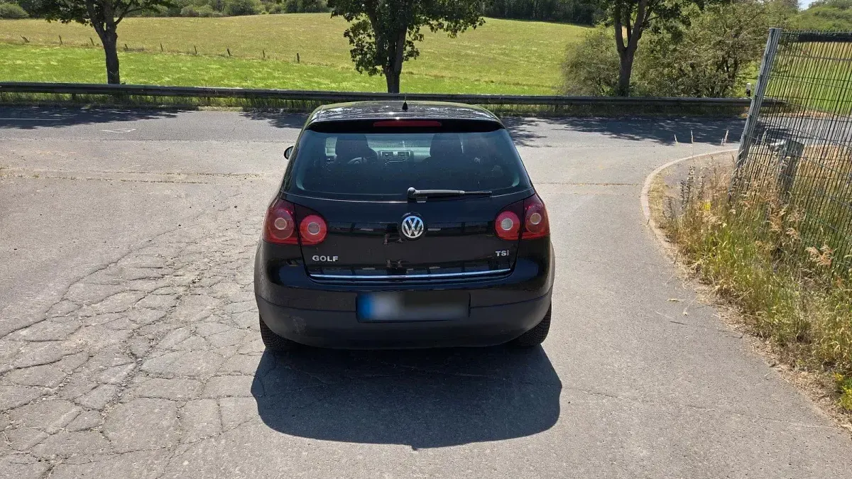 Gebraucht VW Golf VI Edition 122 PS (89 kW) 2008 Schwarz Kleinwagen