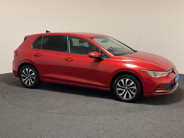 Gebraucht VW Golf VIII Active 150 PS (110 kW) 2023