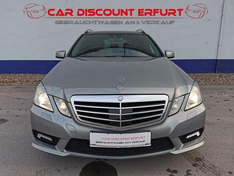 Gebraucht Mercedes E350 Avantgarde 231 PS (169 kW) 2011 Silber Limousine
