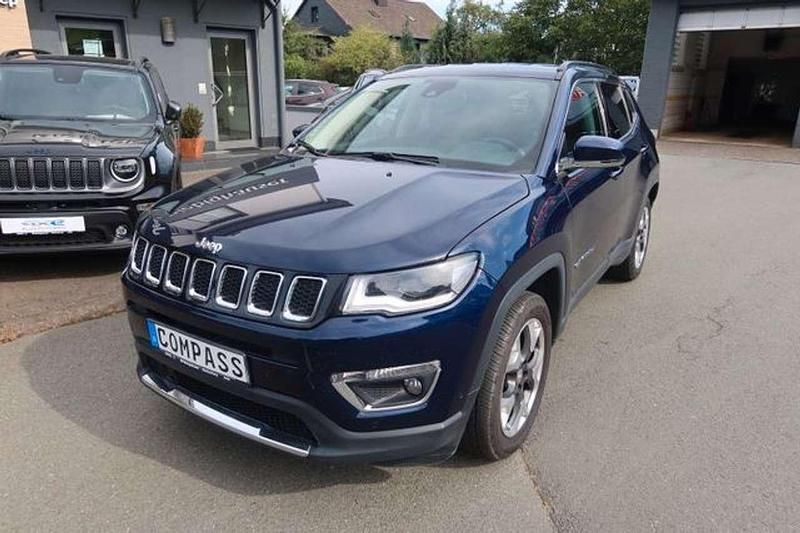 Gebraucht Jeep Compass Limited 140 PS (102 kW) 2019 Jazz blue pearl coat SUV