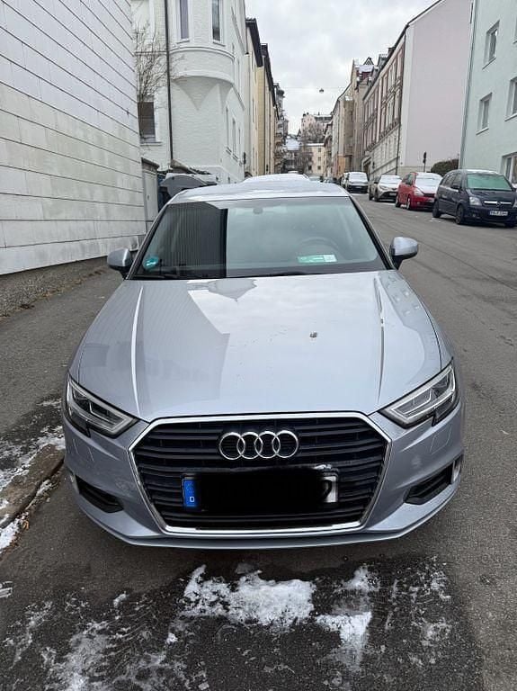 Gebraucht Audi A3 S-Line 150 PS (110 kW) 2018 Silber Limousine