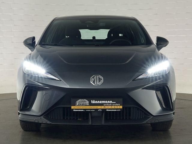 Gebraucht MG MG4 EV 125 kW (170 PS) 2022 Weiß Kleinwagen