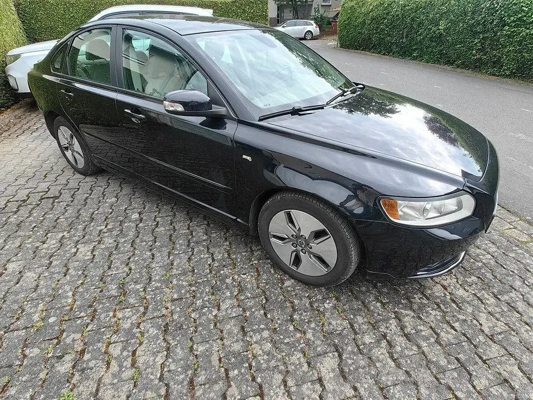 Gebraucht Volvo S40 109 PS (80 kW) 2009 Schwarz Limousine