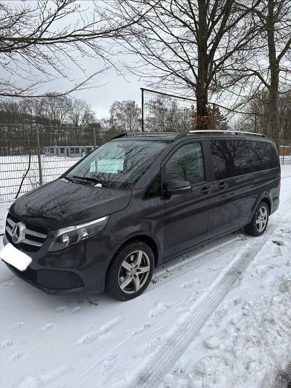 Gebraucht Mercedes V250 Edition 190 PS (139 kW) 2021 Grau Van / Kleinbus