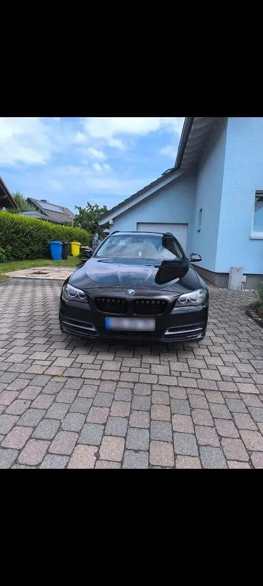 Gebraucht BMW 525 Luxury Line 218 PS (160 kW) 2014 Schwarz Kombi