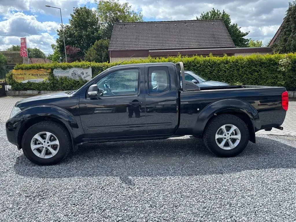 Gebraucht Nissan Navara XE 190 PS (139 kW) 2015 Schwarz Pickup
