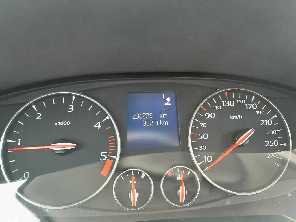 Gebraucht Renault Laguna III 178 PS (130 kW) 2012 Kombi