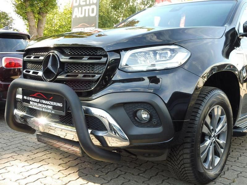 Kabaraschwarz (metallic) Gebraucht 2019 Mercedes X350 Abholung | 32.990 € (Fairer Preis) - Bild 1/4