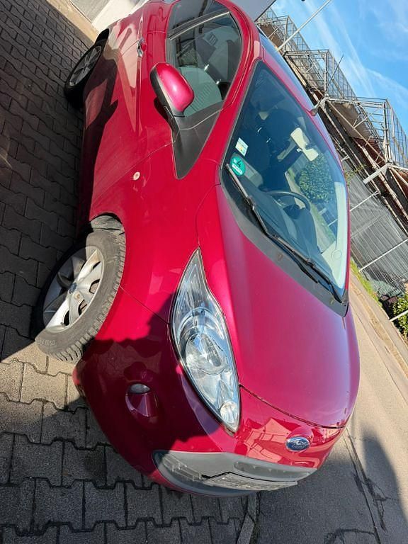 Gebraucht Ford Ka Titanium 69 PS (50 kW) 2014 Violett Kleinwagen
