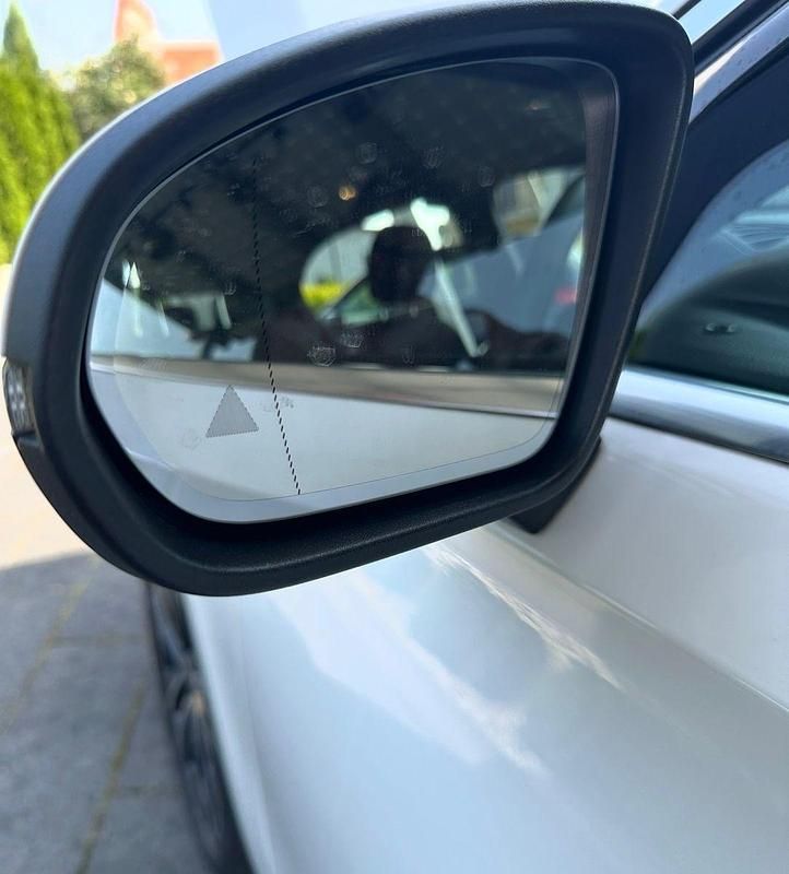 Gebraucht Mercedes A180 Progressive 136 PS (100 kW) 2020 Weiß Limousine