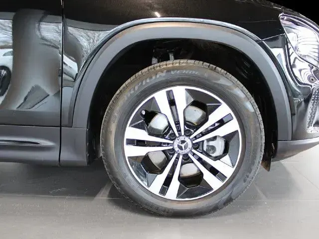 Gebraucht Mercedes GLB200 Progressive 150 PS (110 kW) 2025 Schwarz SUV