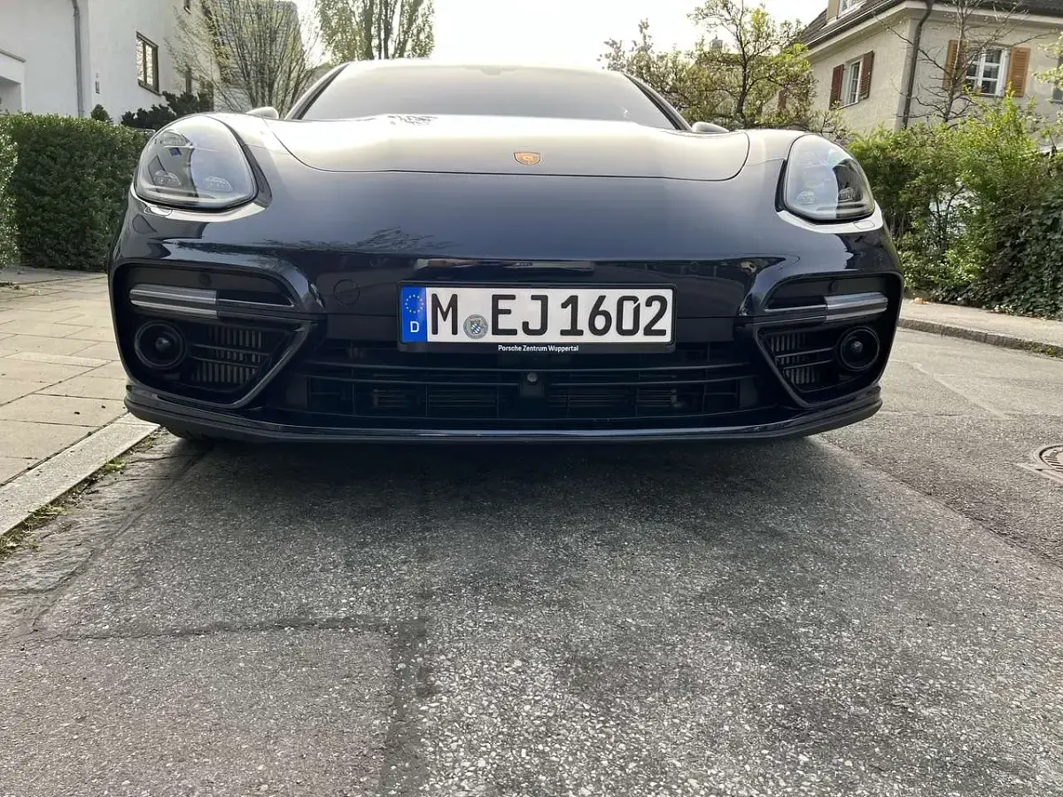 Gebraucht Porsche Panamera Turbo Executive Executive 549 PS (403 kW) 2017 Kleinwagen