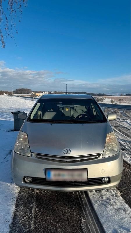 Gebraucht Toyota Prius 57 PS (41 kW) 2004 Grau Kleinwagen