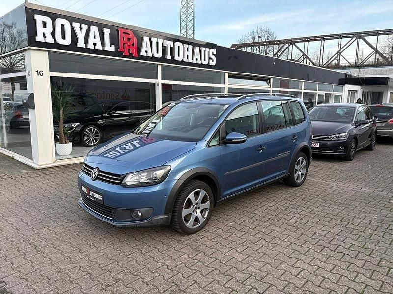 Blau Gebraucht 2012 VW Touran Cross Van / Kleinbus | 10.900 € (Fairer Preis) - Bild 1/4