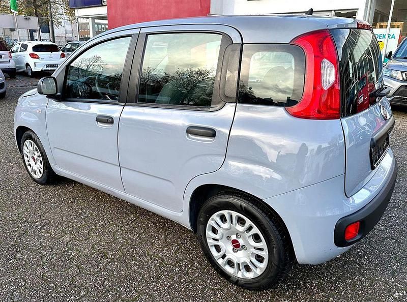 Gebraucht Fiat Panda 69 PS (50 kW) 2022 Grau Limousine