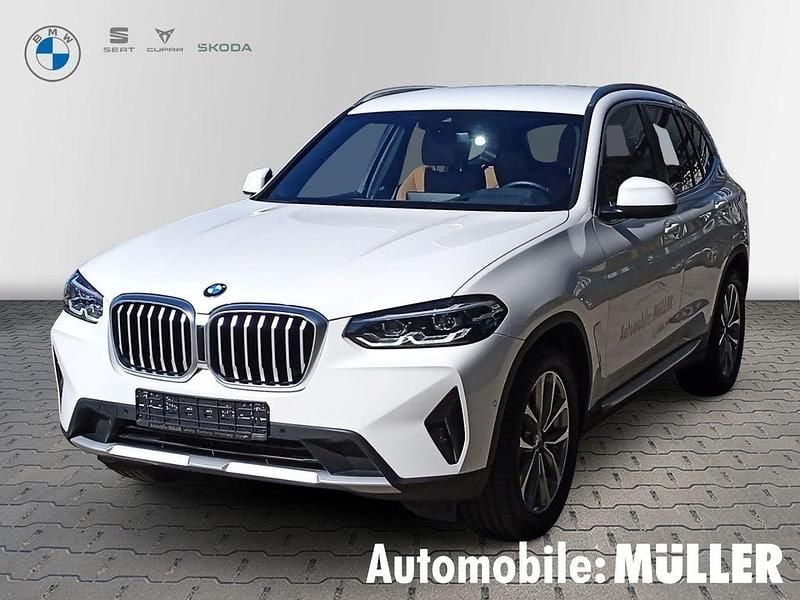 Alpinweiss iii Gebraucht 2024 BMW X3 Performance SUV | 46.580 € (Guter Preis) - Bild 1/4