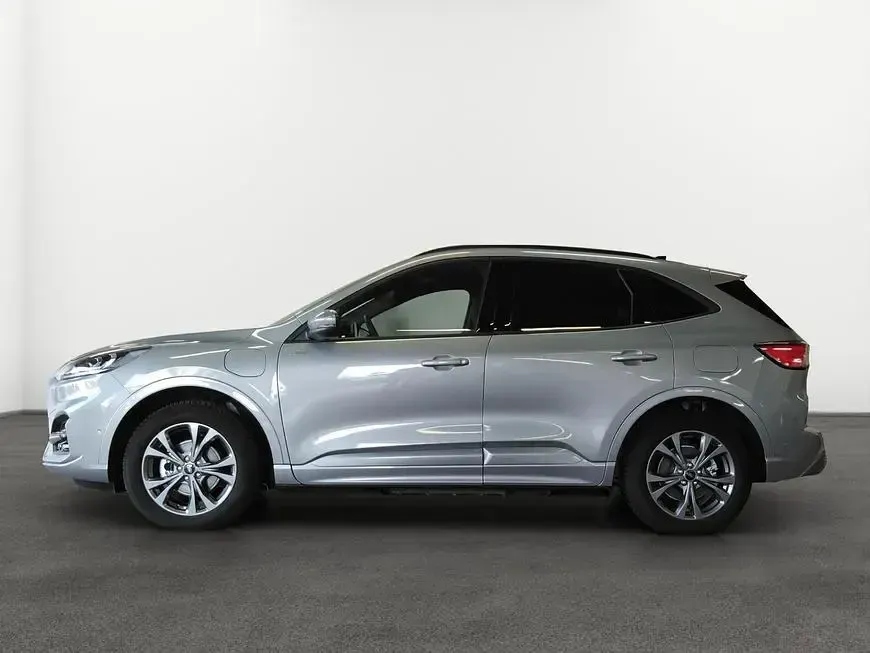 Gebraucht Ford Kuga ST-Line X 152 PS (111 kW) 2024 Silber SUV