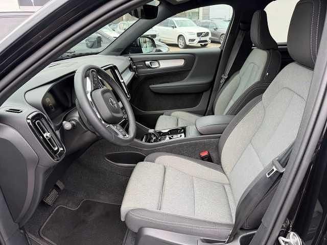 Gebraucht Volvo XC40 120 PS (88 kW) 2024 SUV