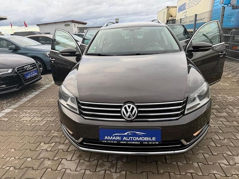 Gebraucht VW Passat Highline 160 PS (117 kW) 2013 Schwarz Kombi