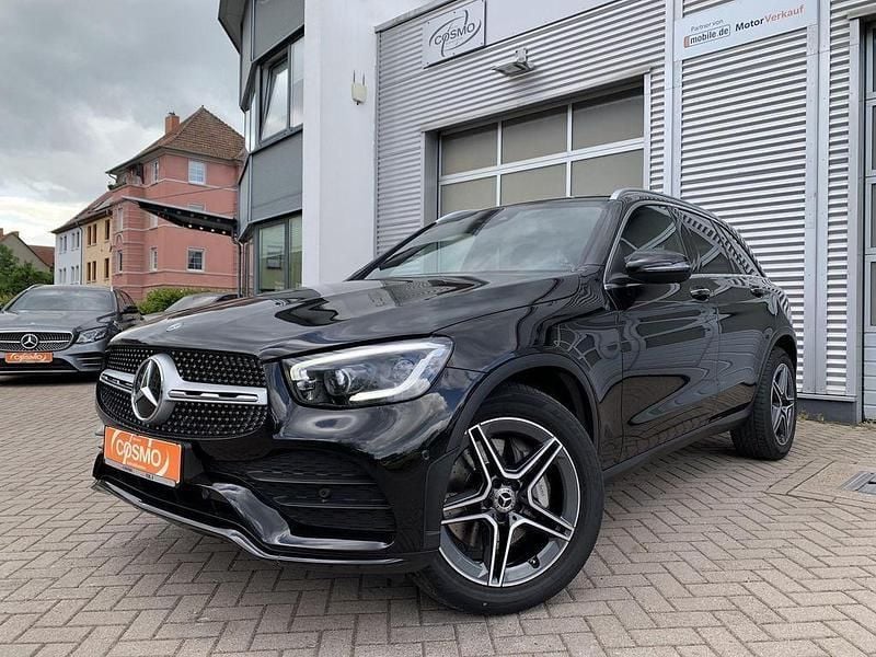 Schwarz Gebraucht 2019 Mercedes GLC220 AMG line SUV | 34.440 € (Fairer Preis) - Bild 1/4