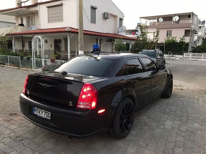 Gebraucht Chrysler 300C 218 PS (160 kW) 2009 Schwarz Limousine