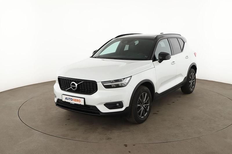 Gebraucht Volvo XC40 R-Design 150 PS (110 kW) 2020 Weiß SUV