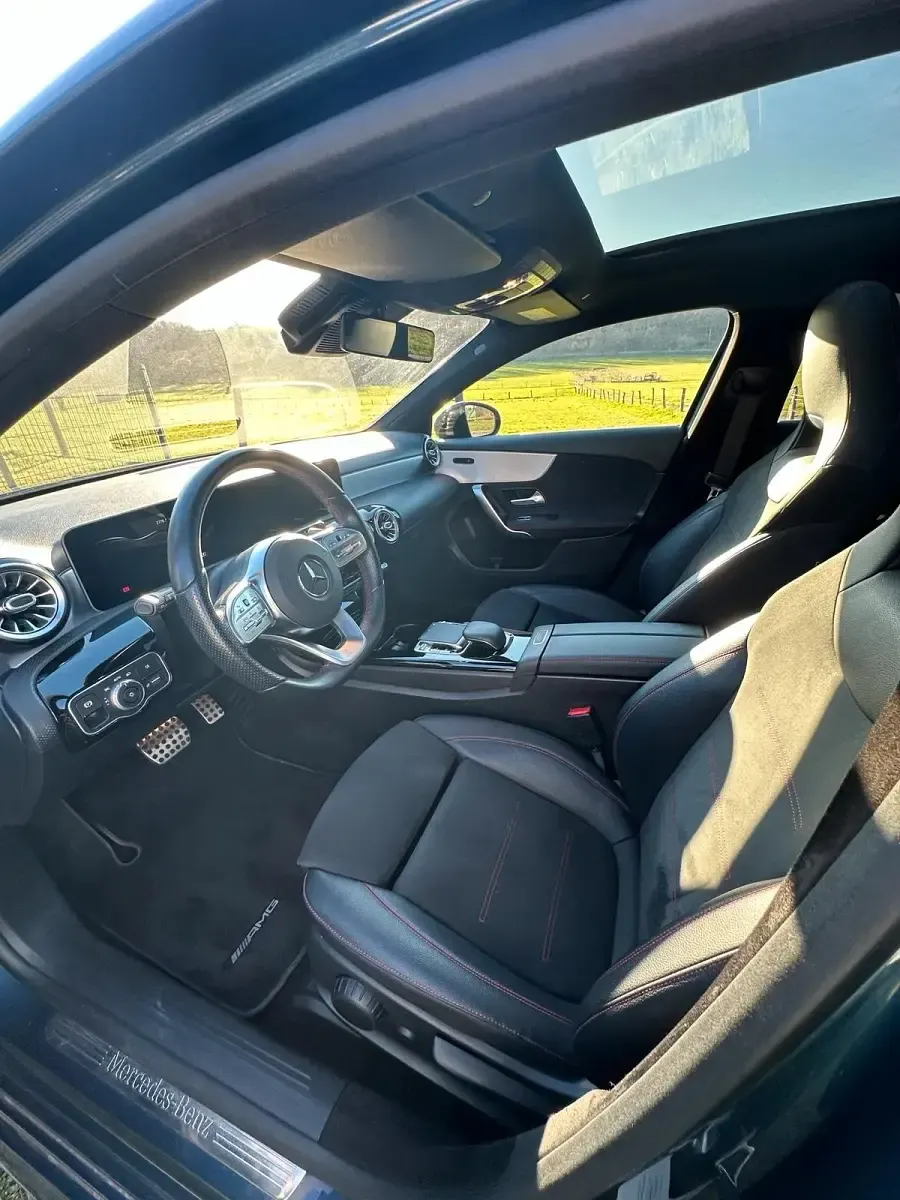 Gebraucht Mercedes A250 AMG 224 PS (164 kW) 2020 Blau Kleinwagen