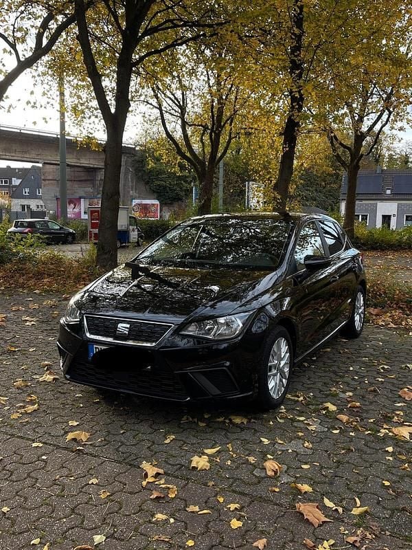 Schwarz Gebraucht 2018 Seat Ibiza Style Kleinwagen | 12.250 € (Fairer Preis) - Bild 1/4