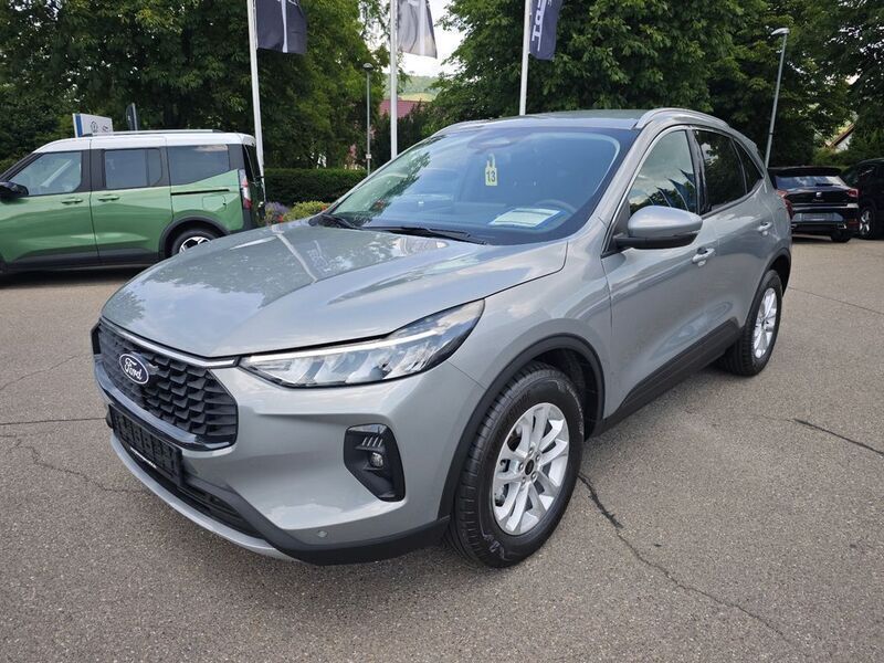 Gebraucht Ford Kuga Titanium 186 PS (136 kW) 2024 Grau SUV
