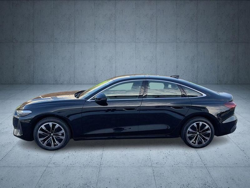Gebraucht Audi A5 Sport 204 PS (150 kW) 2025 Mythosschwarz metallic Limousine