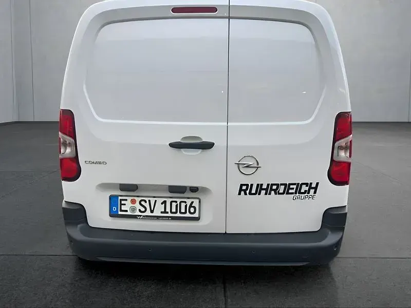 Gebraucht Opel Combo 102 PS (75 kW) 2024 Weiß Van / Kleinbus
