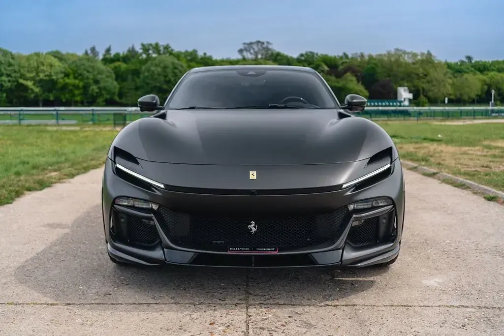 Second-hand Ferrari Purosangue 725 CP (533 kW) 2024 Gri SUV