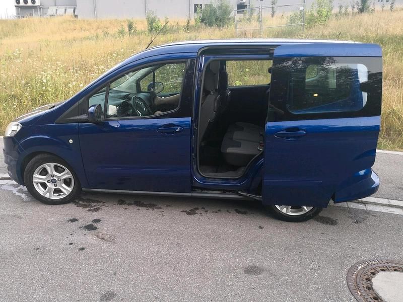 Blau Gebraucht 2014 Ford Tourneo Courier Van / Kleinbus | 5.400 € (Etwas zu teuer) - Bild 1/4