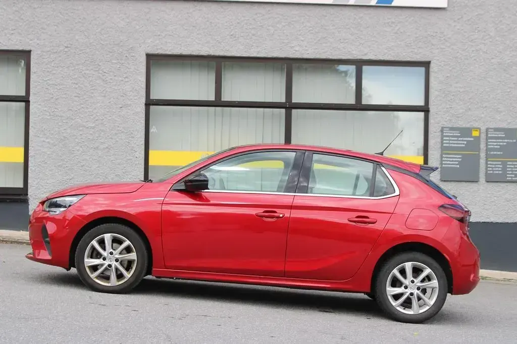 Gebraucht Opel Corsa Elegance 101 PS (74 kW) 2022 Rot Kleinwagen