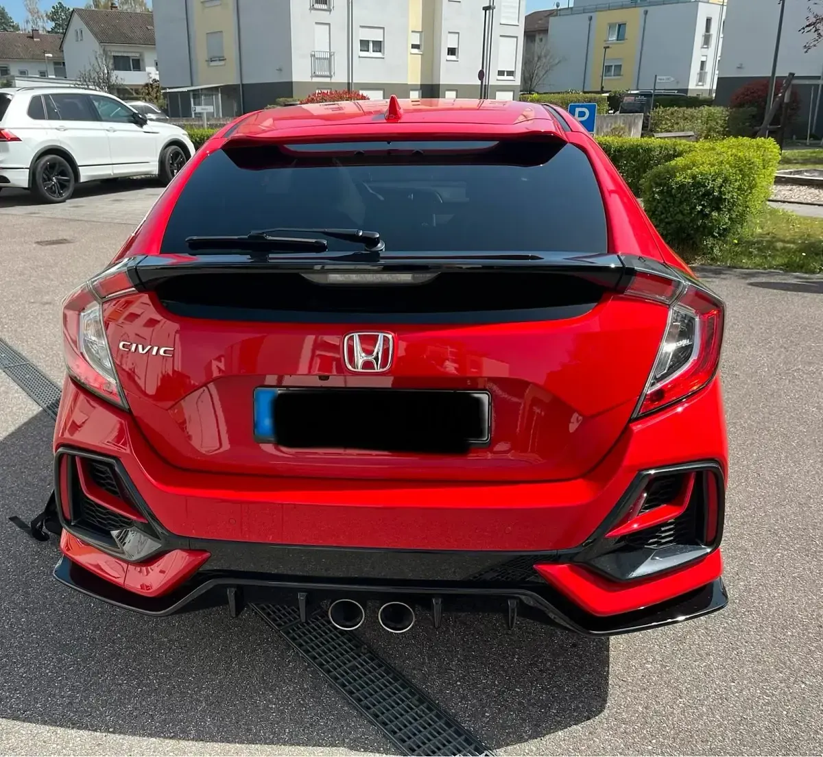 Gebraucht Honda Civic Sport Plus 184 PS (135 kW) 2021 Rot Limousine