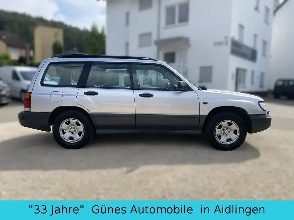 Gebraucht Subaru Forester 122 PS (89 kW) 1998 Silber SUV