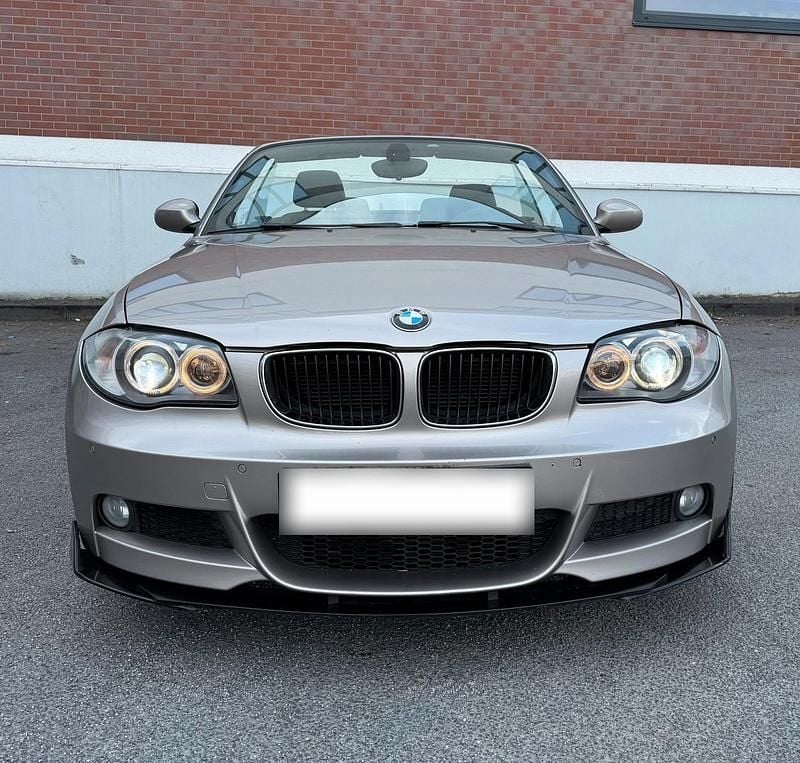 Gebraucht BMW 120 Cabriolet 177 PS (130 kW) 2009 Grau Cabrio