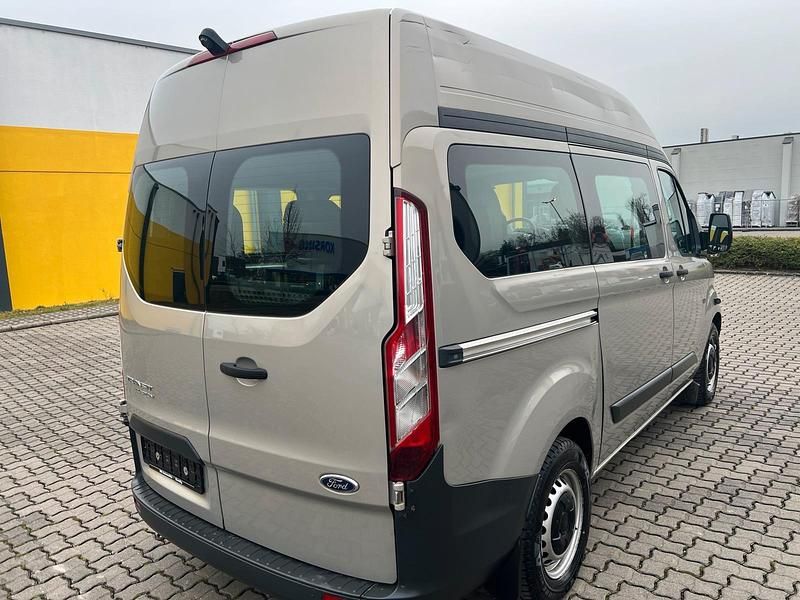 Gebraucht Ford Transit Custom 131 PS (96 kW) 2017 Titangrau metallic Van / Kleinbus