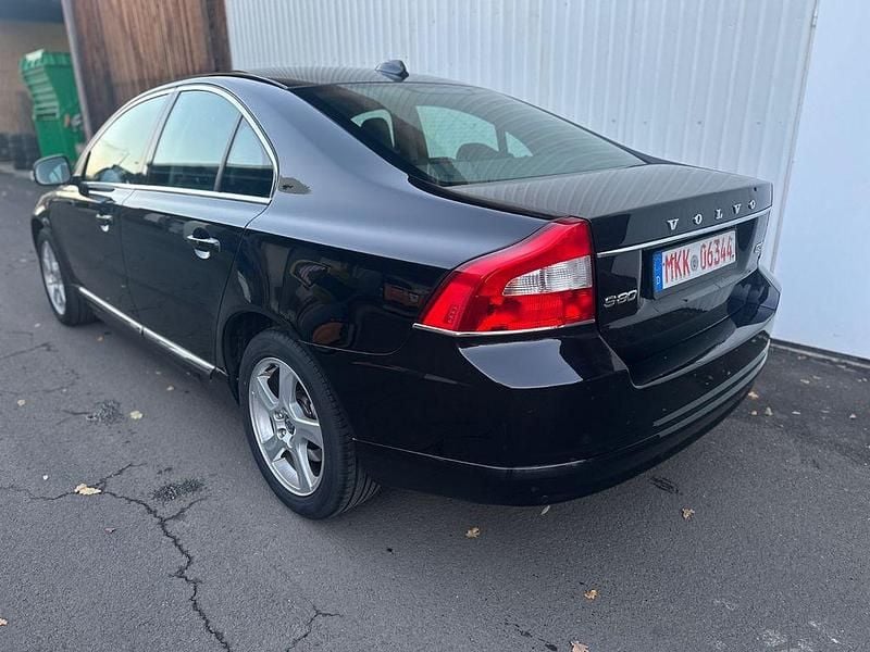 Gebraucht Volvo S80 163 PS (119 kW) 2011 Schwarz Limousine