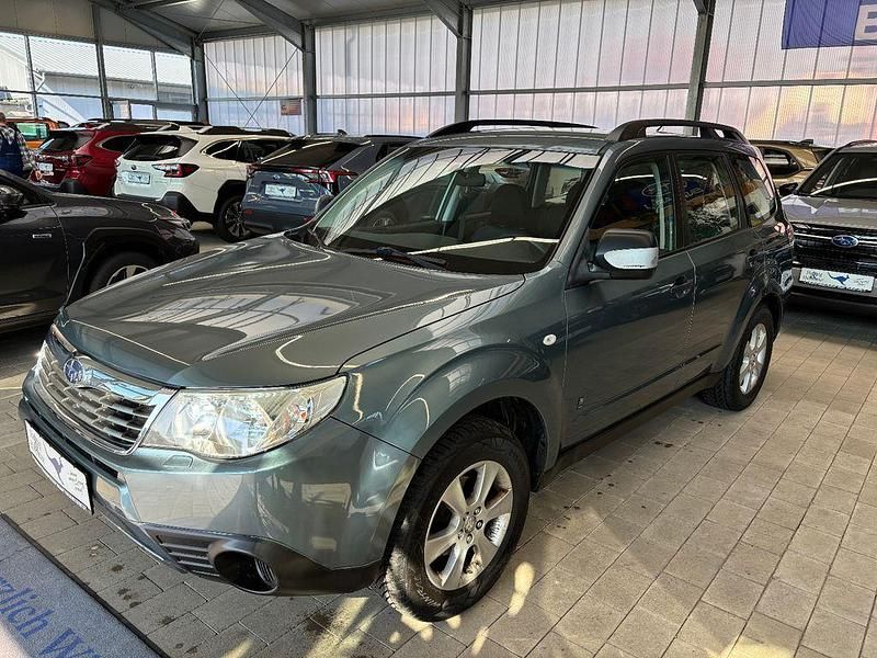 Gebraucht Subaru Forester Active 150 PS (110 kW) 2010 Grün SUV
