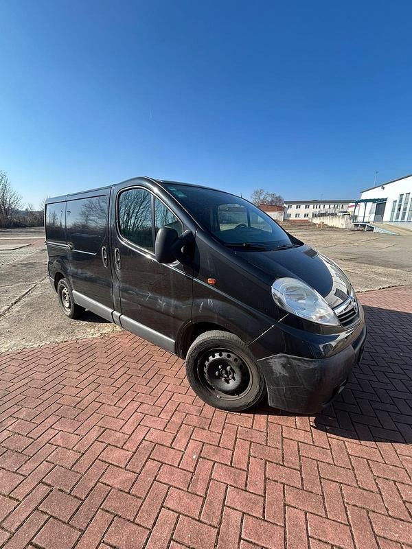 Gebraucht Opel Vivaro 90 PS (66 kW) 2007 Schwarz Van / Kleinbus