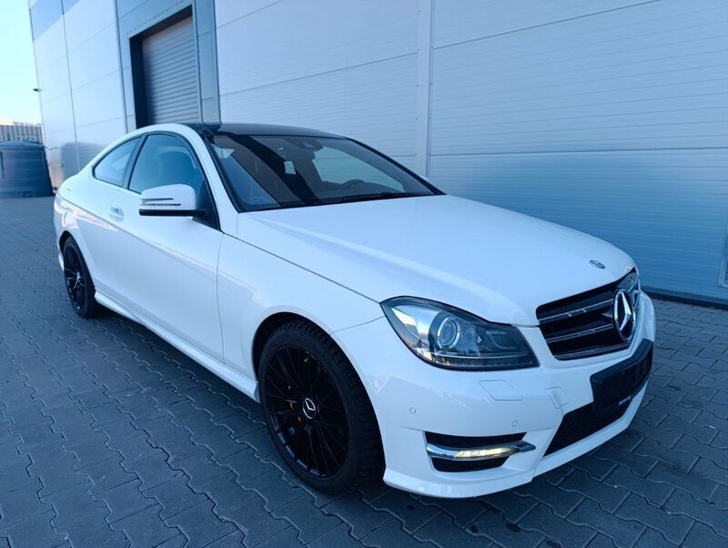 Weiß Gebraucht 2014 Mercedes C350 Coupé | 17.777 € (Guter Preis) - Bild 1/4