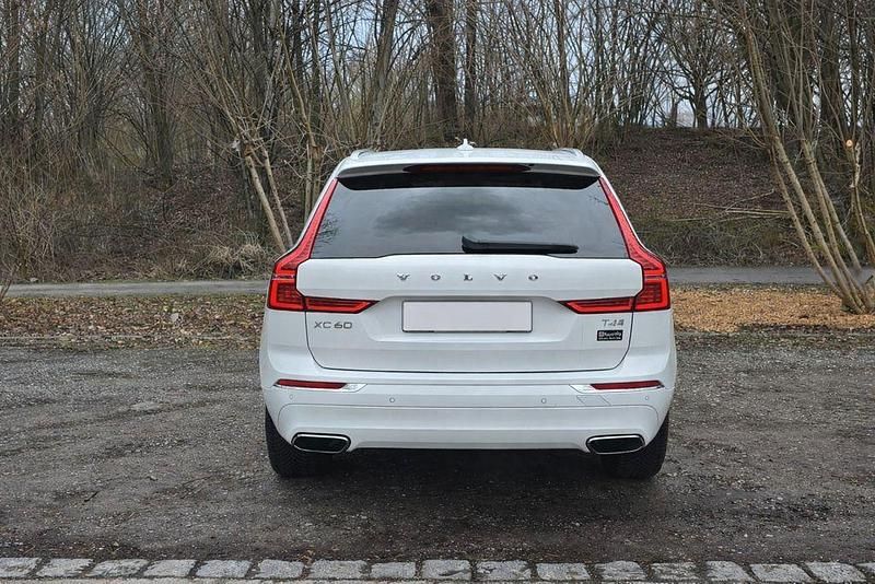 Gebraucht Volvo XC60 190 PS (139 kW) 2019 Weiß SUV
