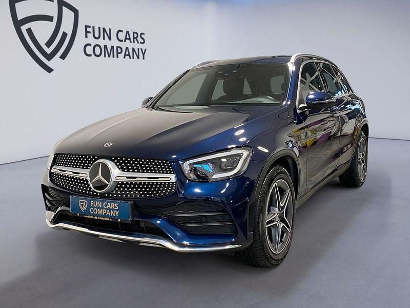Blau Gebraucht 2020 Mercedes GLC400d AMG line SUV | 37.150 € (Guter Preis) - Bild 1/4