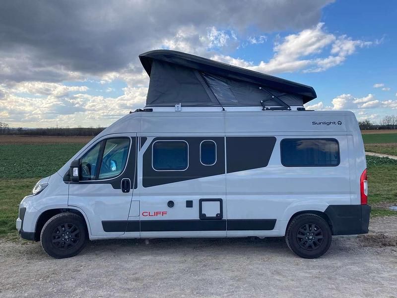 Gebraucht Fiat Ducato 140 PS (102 kW) 2025 Grau Van